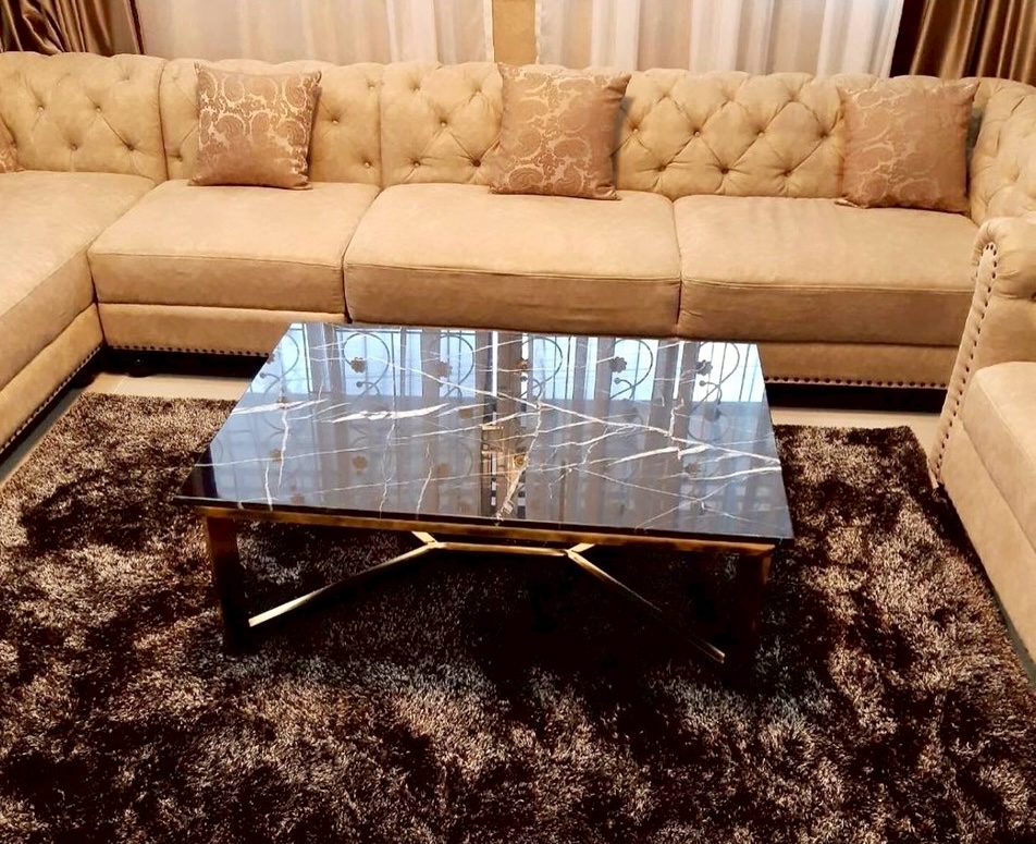 stainless-steel-table